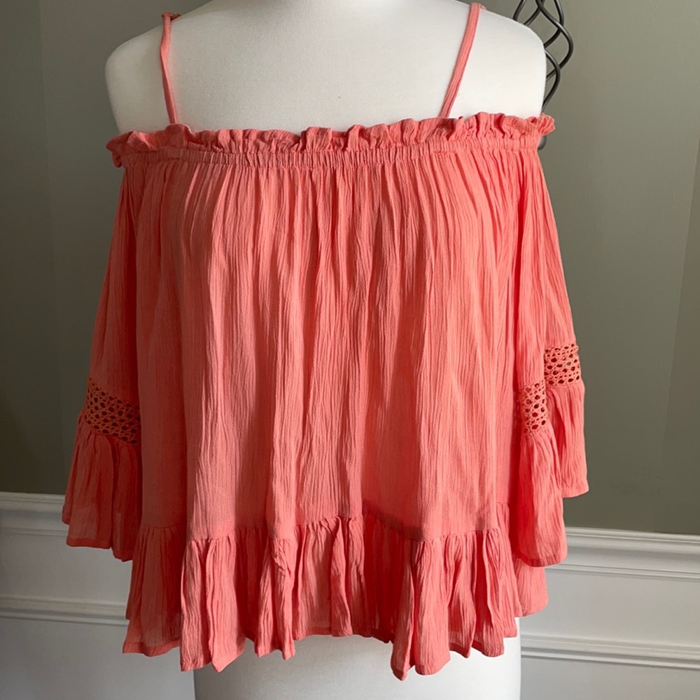 NWT off shoulder| bell sleeves |Rayon top | size M